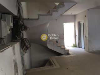 Κτίριο 310 τ.μ. για πώληση, Εύβοια, Χαλκίδα-thumb-1