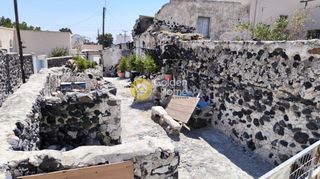 Οικόπεδο 75 τ.μ. πρός πώληση, Κυκλάδες, Σαντορίνη-thumb-1
