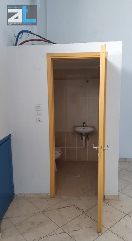 Επιχειρηματικό κτίριο 100 τ.μ. πρός ενοικίαση, Αχαΐα, Πάτρα