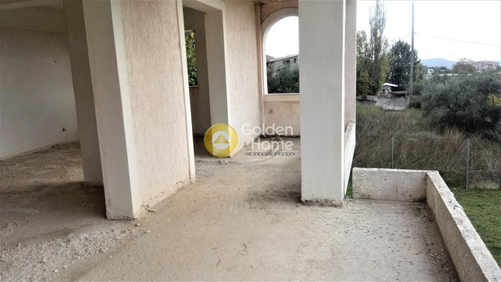 Συγκρότημα διαμερισμάτων 712 τ.μ. προς πώληση, Καπανδρίτι Αττικής