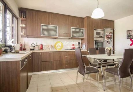 Maisonette 220sqm for sale-Heraclion Cretes » Agia Eirini