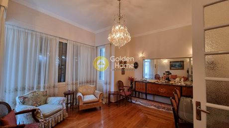 Building 220sqm for sale-Freattida