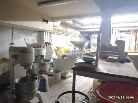 Building 370sqm for sale-Glika Nera » Centre