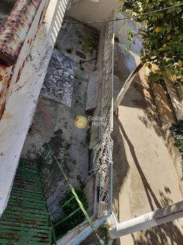 Land plot 80sqm for sale-Nikaia » Mitropoli