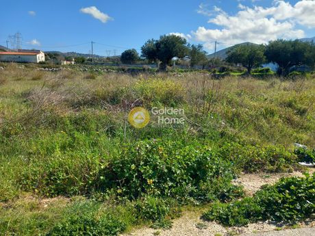 Αγροτεμάχια 2.713τ.μ. για πώληση-Καλύβια θορικού » Κέντρο