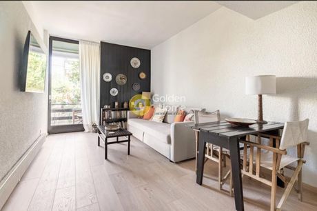 Apartment 45sqm for rent-Voula » Center