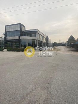 Building 3.090 sqm for sale