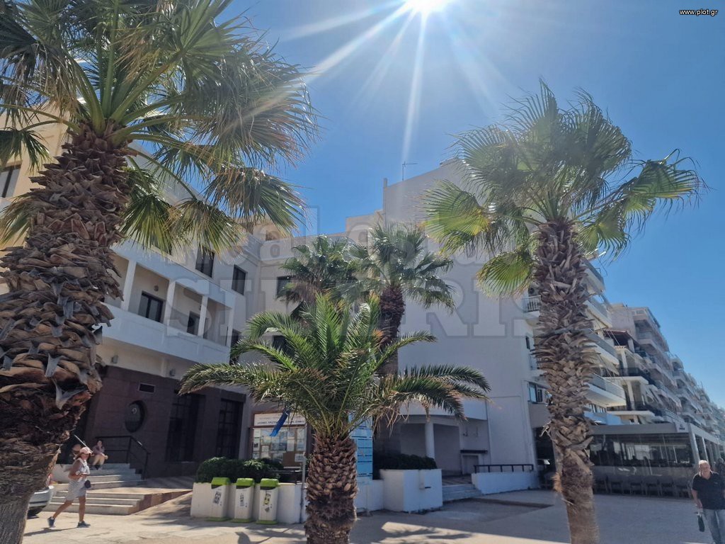 Επαγγελματικό 160 τ.μ. προς πώληση, Λουτράκι-Περαχώρα