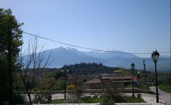Κτίριο 200 τ.μ. προς πώληση, Χαλανδρίτσα