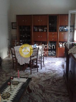 Μονοκατοικία 260τ.μ. για πώληση-Χολαργός » Πλατεία δημοκρατίας