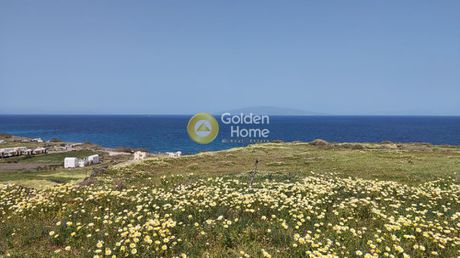 Land plot 4.352sqm for sale-Santorini » Oia
