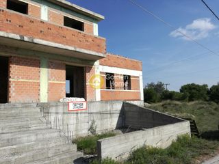 Maisonette 270 sqm for sale