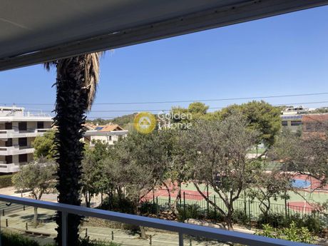 Studio 31sqm for sale-Vouliagmeni » Center