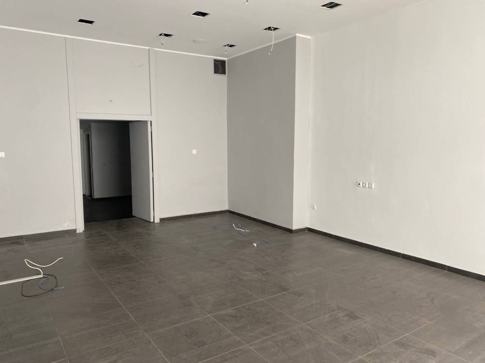 Κατάστημα 84 τ.μ. πρός ενοικίαση, Κορινθία, Σικυώνα