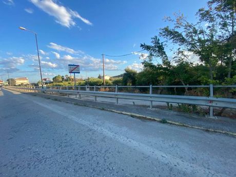 Land plot 2.864sqm for sale-Sikiona » Paralia