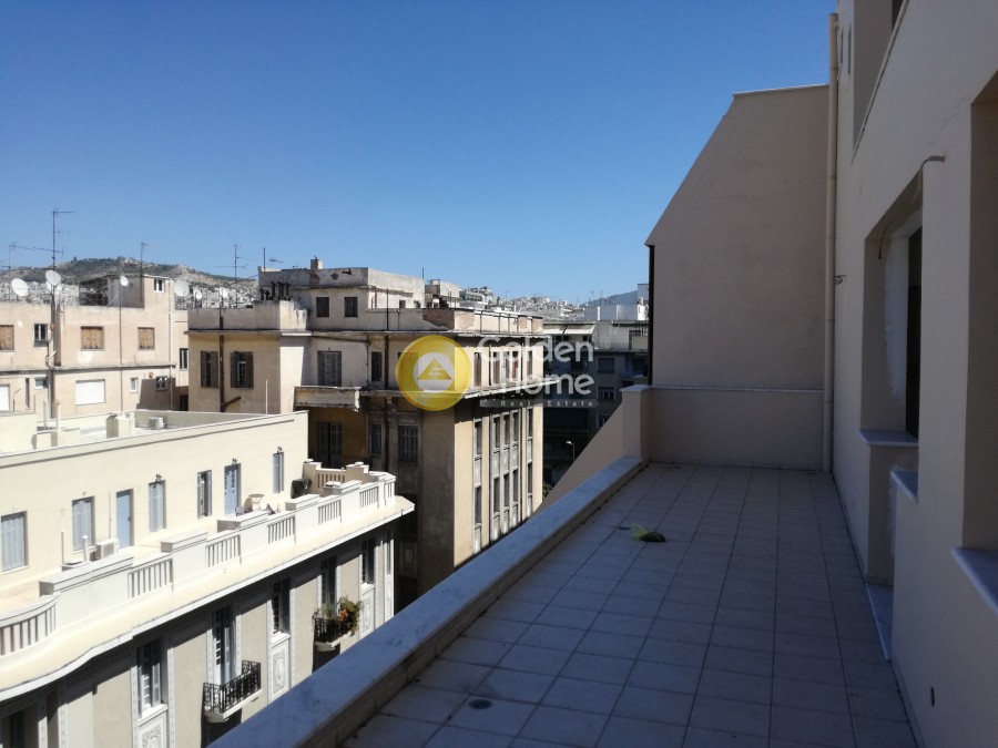 Επιχειρηματικό κτίριο 650 τ.μ. προς πώληση, Πολυτεχνείο