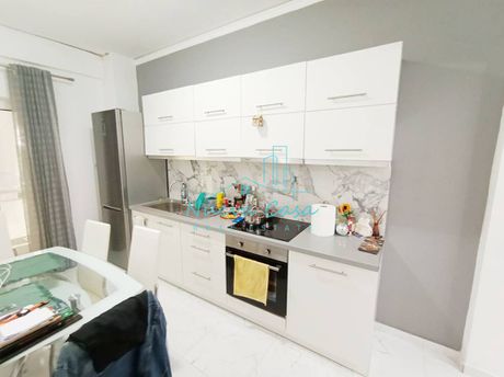 Studio / γκαρσονιέρα 37τ.μ. για πώληση-Πάτρα » Αγία σοφία