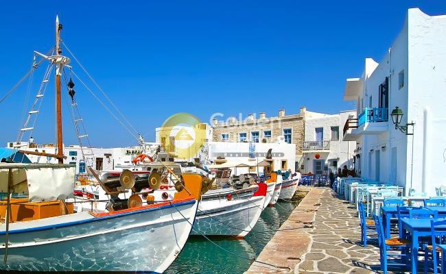 Ξενοδοχείο 800 τ.μ. προς πώληση, Νάουσα Πάρου