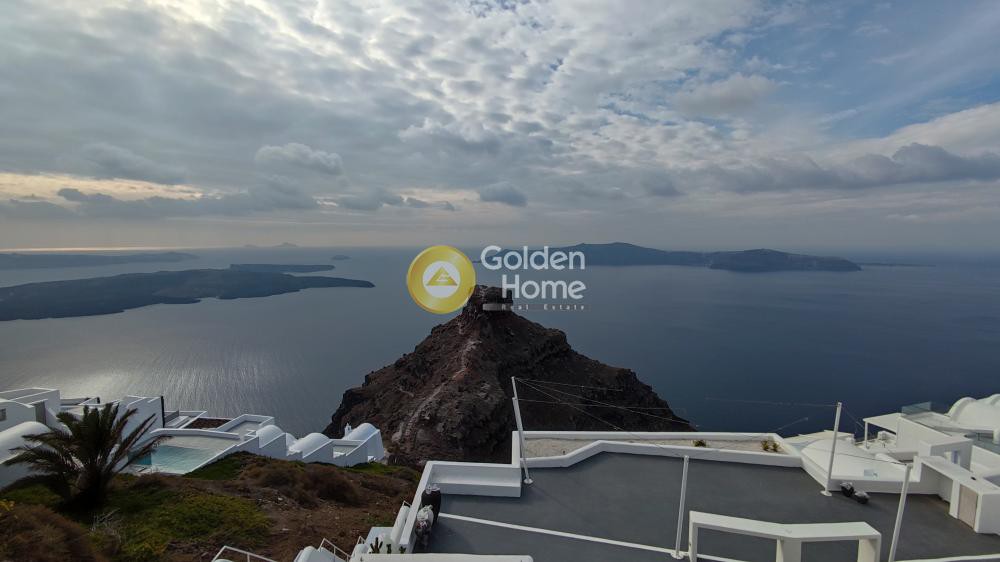 Land plot 200 sqm for sale, Thira