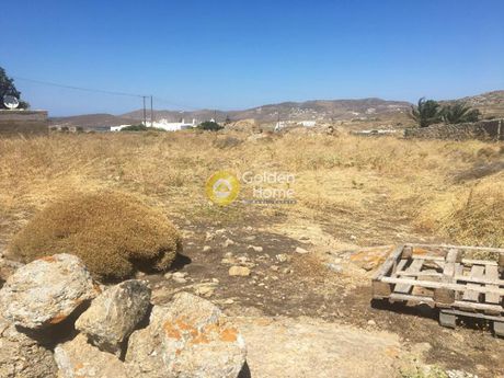 Land plot 2.500sqm for rent-Mykonos » Main Town - Chora