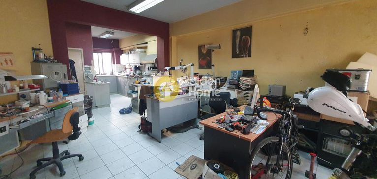 Επιχειρηματικό κτίριο 90 τ.μ. για πώληση, Πειραιάς, Αγία Σοφία