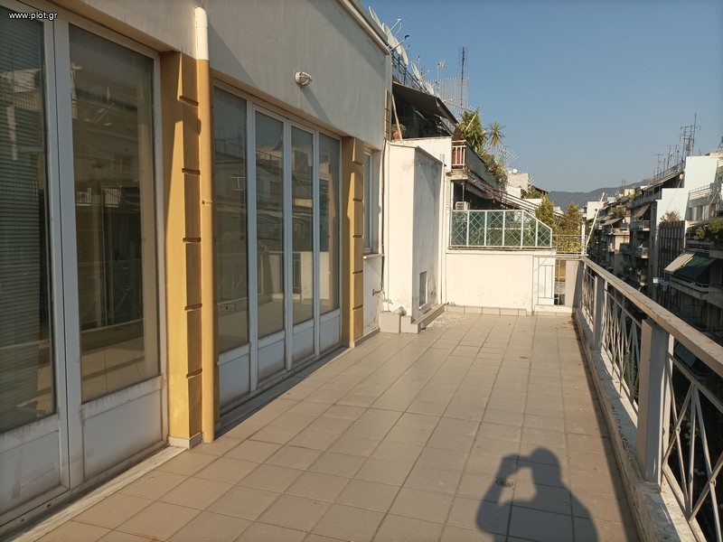 Επιχειρηματικό κτίριο 1.180 τ.μ. πρός πώληση, Αθήνα - Κέντρο, Λεωφ. Πατησίων - Λεωφ. Αχαρνών