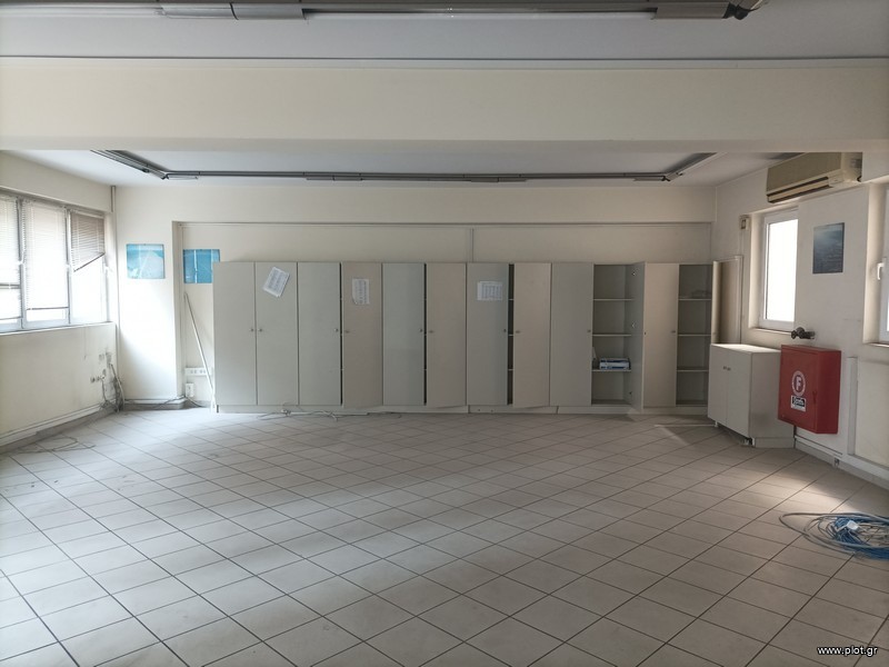 Επιχειρηματικό κτίριο 1.180 τ.μ. πρός πώληση, Αθήνα - Κέντρο, Λεωφ. Πατησίων - Λεωφ. Αχαρνών