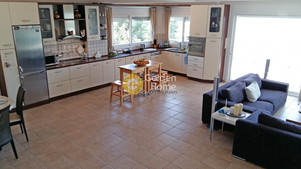 Μονοκατοικία 390 τ.μ. πρός πώληση, Φθιώτιδας, Μαλεσίνα