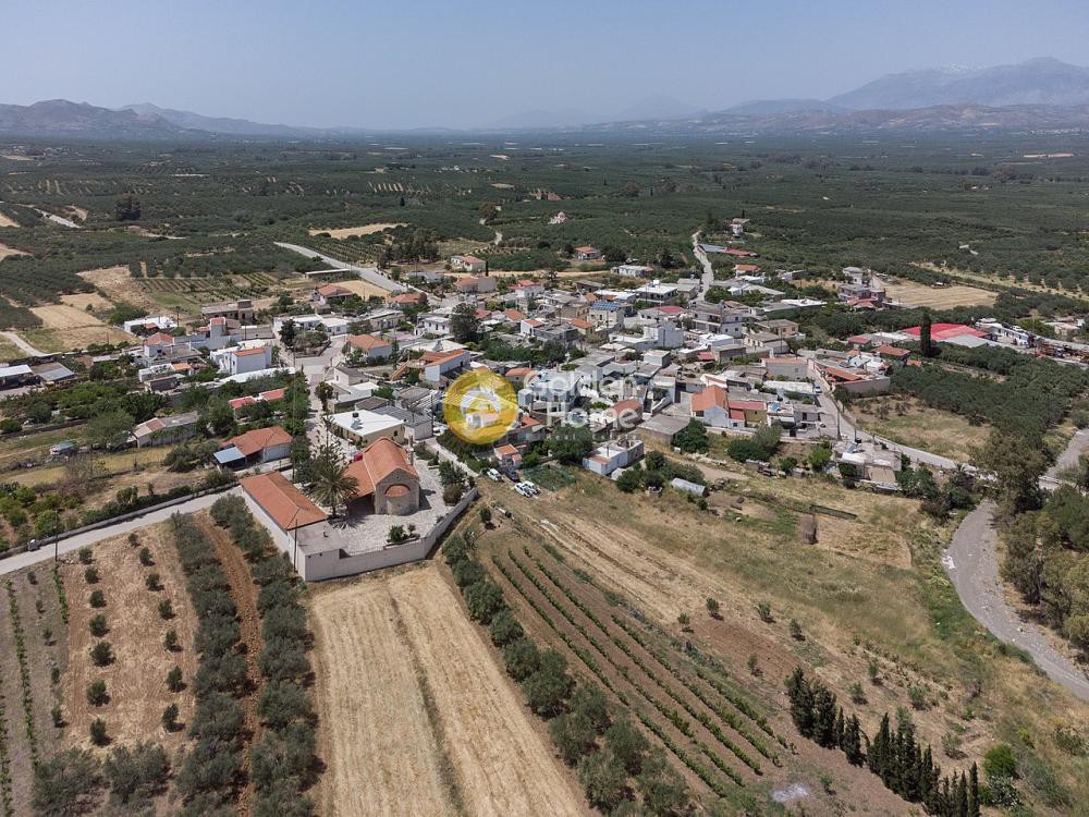 Οικόπεδο 1.710 τ.μ. προς πώληση, Διονύσι