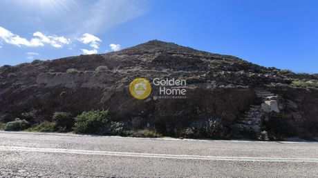 Land plot 2.052sqm for sale-Santorini » Oia