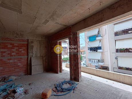 Building 237sqm for sale-Keratsini » Amfiali