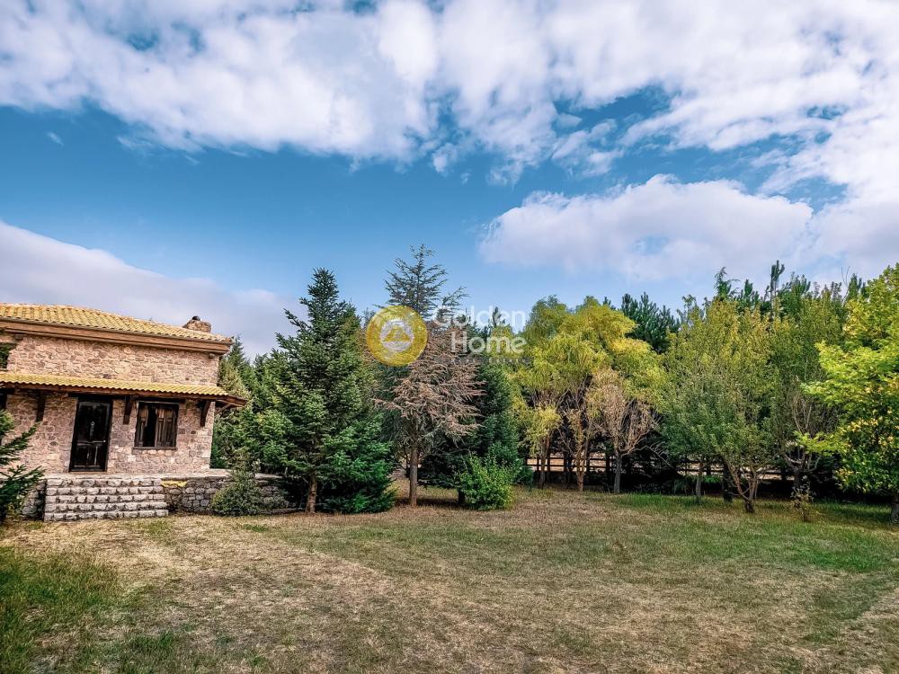 Μεζονέτα 198 τ.μ. προς πώληση, Καλύβια Αράχοβας