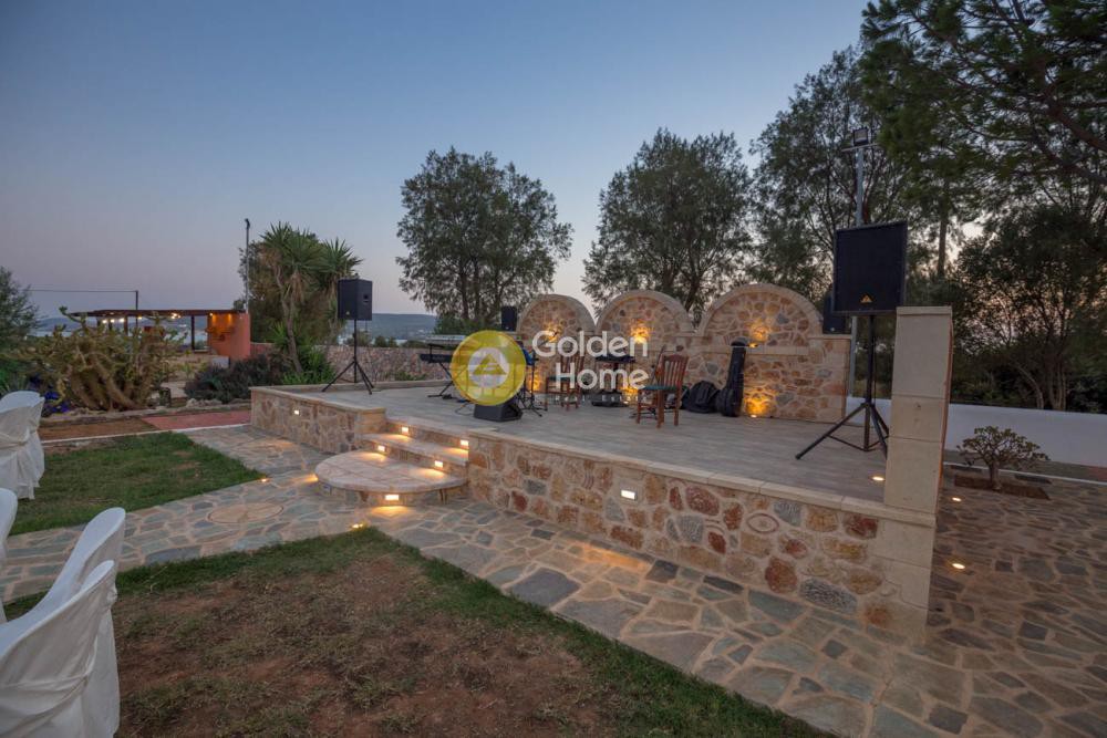 Επιχειρηματικό κτίριο 100 τ.μ. προς πώληση, Πούντα Βοιών