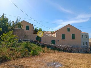 Κτίριο 674 τ.μ. προς πώληση, Εξωγή-thumb-10