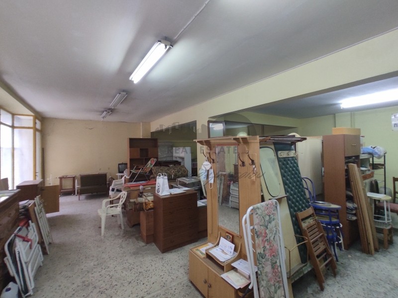 Κατάστημα 500 τ.μ. πρός ενοικίαση, Μαγνησία, Βόλος