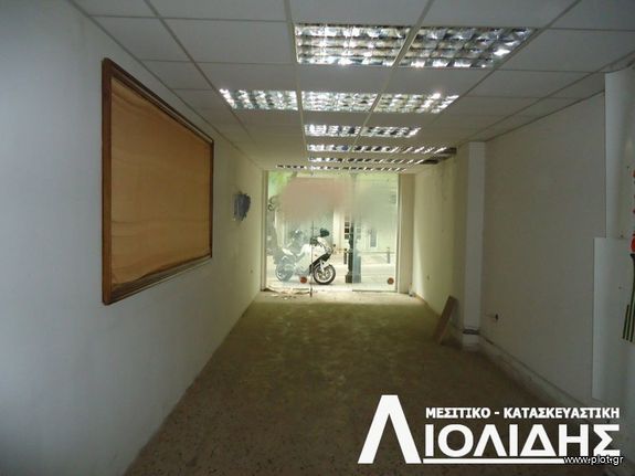 Store 90 sqm for rent, Thessaloniki - Center, Kamara