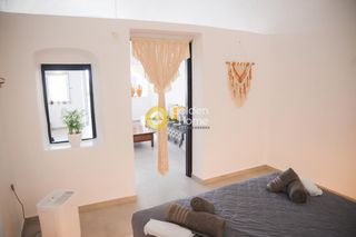 Οικόπεδο 778 τ.μ. για πώληση, Κυκλάδες, Σαντορίνη-thumb-19