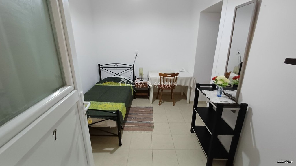 Studio / γκαρσονιέρα 20 τ.μ. προς ενοικίαση, Τρία Πεύκα