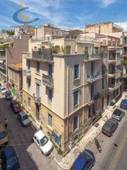 Κτίριο 1.000 τ.μ. για πώληση