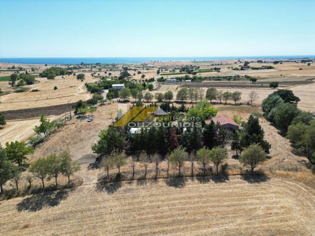 Αίθουσα 120τ.μ. για πώληση-Σαμοθράκη » Καμαριώτισσα