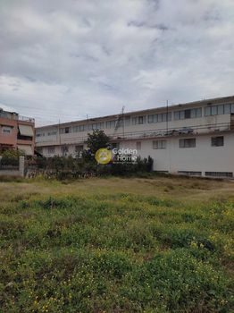 Building 1.700 sqm for sale