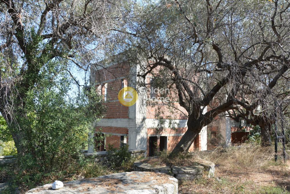 Συγκρότημα διαμερισμάτων 200 τ.μ. προς ενοικίαση, Γλύφα Πελασγίας