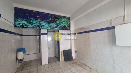 Store 15sqm for rent-Petroupoli » Panorama
