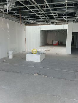 Building 1.560sqm for rent-Heraclion Cretes » Kaminia