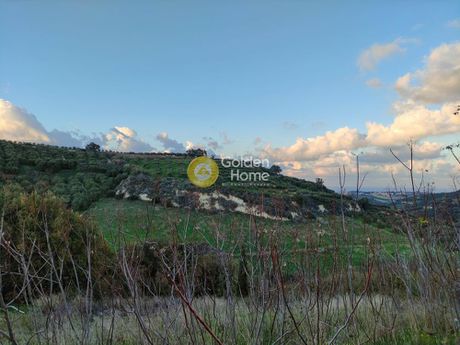 Land plot 1.562sqm for sale-Heraclion Cretes » Voutes