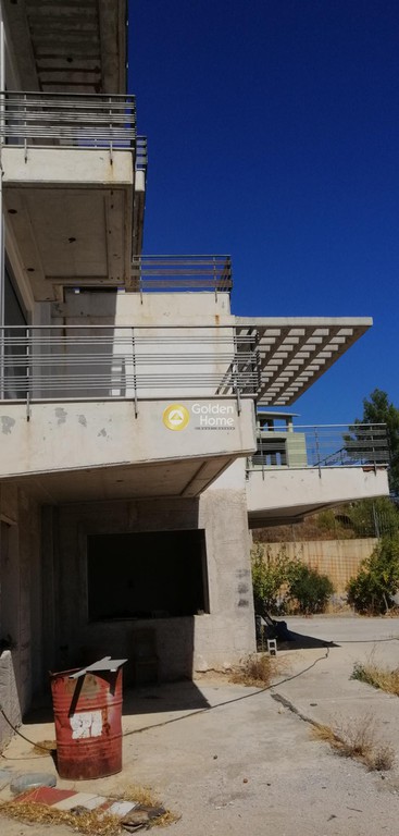 Μεζονέτα 900 τ.μ. προς πώληση, Ντράφι