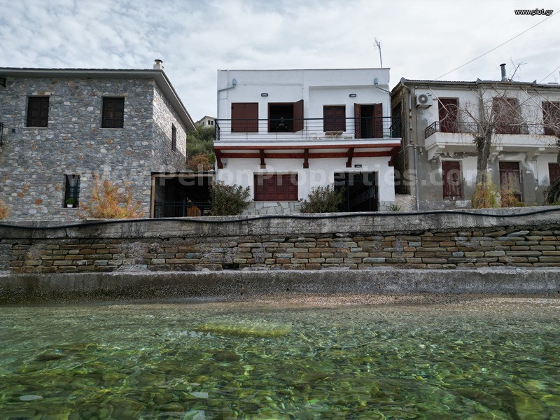 Μονοκατοικία 386 τ.μ. πρός πώληση, Μαγνησία, Αφέτες