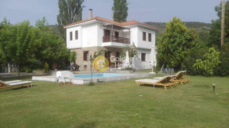 Apartment complex 243sqm for sale-Argalasti » Koutsilochori