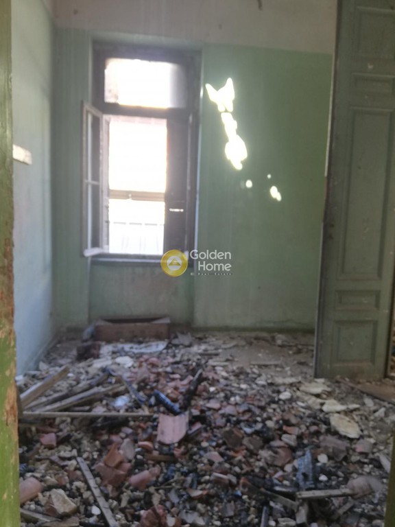 Επιχειρηματικό κτίριο 1.000 τ.μ. προς πώληση, Πλατεία Καρύτση
