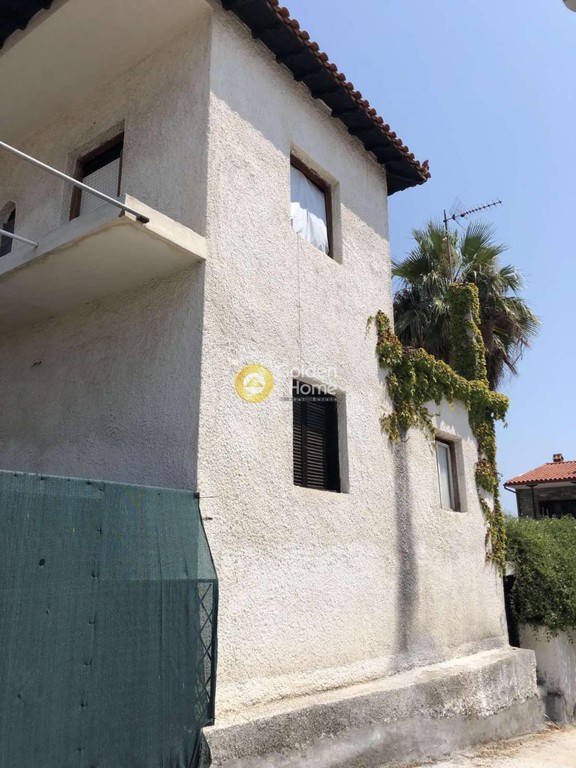 Κτίριο 338 τ.μ. προς πώληση, Στρατώνι